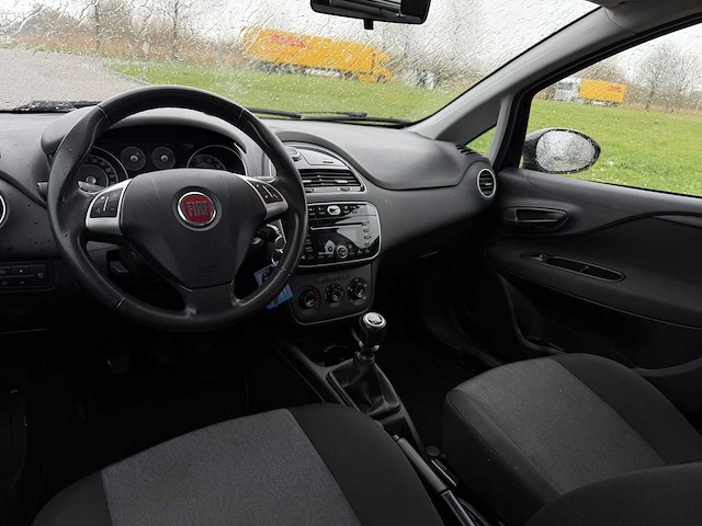 Fiat punto evo 0.9 twinair street, 4-xzj-67 - afbeelding 15 van  17