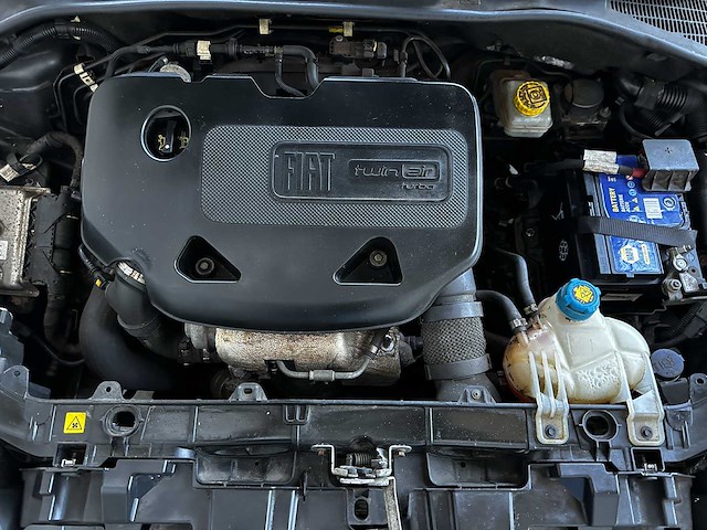 Fiat punto evo 0.9 twinair street 99pk 2014 (origineel-nl), 5-xdt-31 - afbeelding 16 van  41