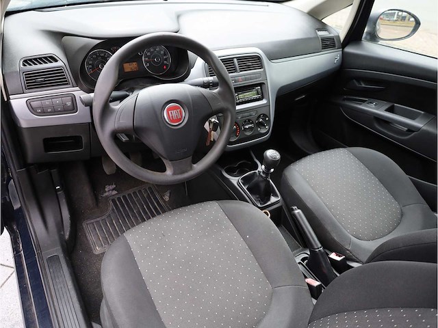 Fiat punto evo 1.2 active 2009, 7-knx-13 - afbeelding 2 van  23