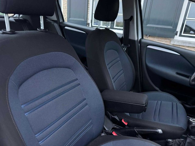 Fiat punto evo 1.3 m-jet air dynamic 74-nkg-3 - afbeelding 2 van  21