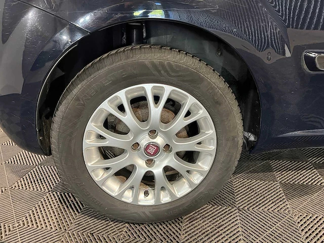 Fiat punto evo 1.3 m-jet dynamic, 03-rgl-7 - afbeelding 12 van  15