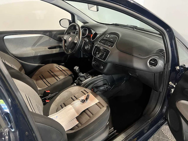 Fiat punto evo 1.3 m-jet dynamic, 03-rgl-7 - afbeelding 13 van  15
