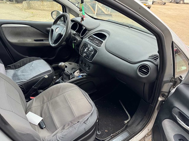 Fiat punto evo 1.3 m-jet dynamic 52rfd7 - afbeelding 8 van  10