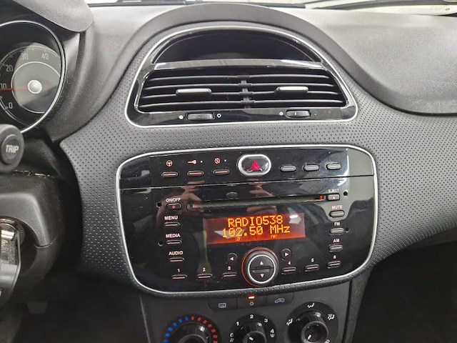 Fiat punto evo 1.3 m-jet dynamic, 86-pjr-4 - afbeelding 1 van  4