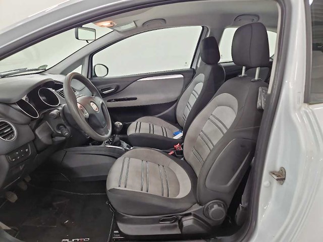 Fiat punto evo 1.3 m-jet dynamic, 86-pjr-4 - afbeelding 3 van  4