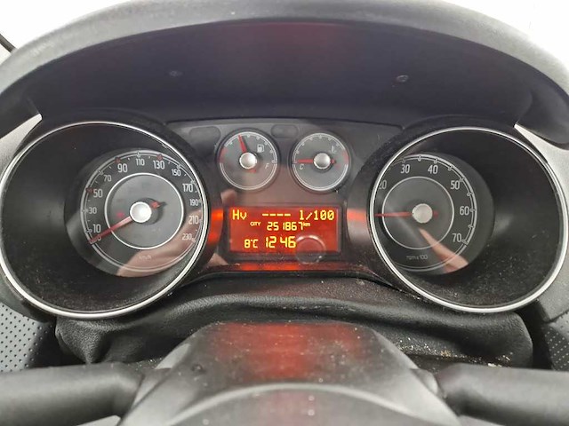 Fiat punto evo 1.3 m-jet dynamic, 86-pjr-4 - afbeelding 2 van  13