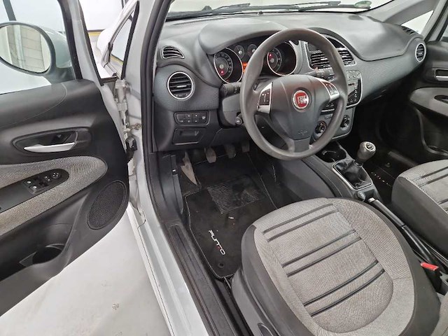 Fiat punto evo 1.3 m-jet dynamic, 86-pjr-4 - afbeelding 12 van  13