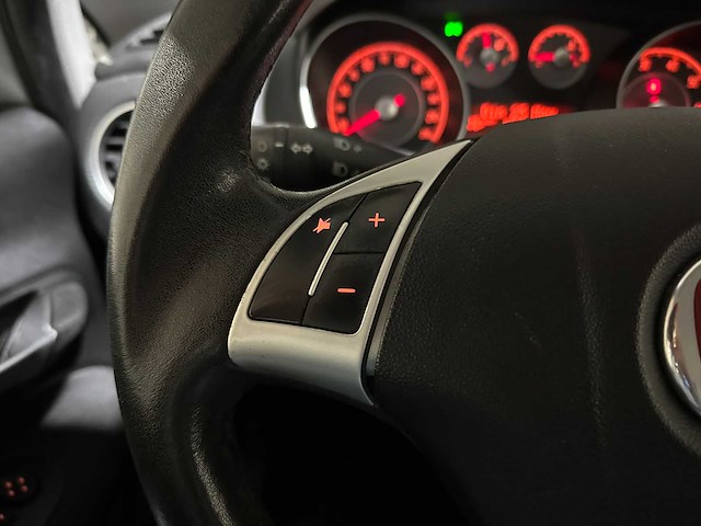 Fiat punto evo 1.3 m-jet easy 84pk 2013, 44-zpr-6 - afbeelding 11 van  38