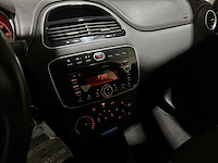 Fiat punto evo 1.3 m-jet easy 84pk 2013, 44-zpr-6 - afbeelding 17 van  38