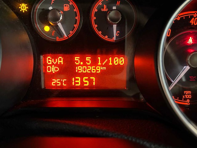 Fiat punto evo 1.3 m-jet lounge, hd-331-h - afbeelding 2 van  18