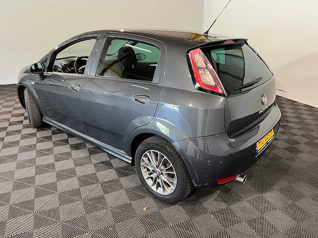 Fiat punto evo 1.3 m-jet lounge, hd-331-h - afbeelding 11 van  18