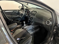 Fiat punto evo 1.3 m-jet lounge, hd-331-h - afbeelding 16 van  18