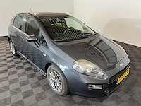 Fiat punto evo 1.3 m-jet lounge, hd-331-h - afbeelding 17 van  18