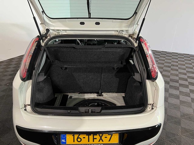 Fiat punto evo 1.3 m-jet mylife, 16-tfx-7 - afbeelding 15 van  15