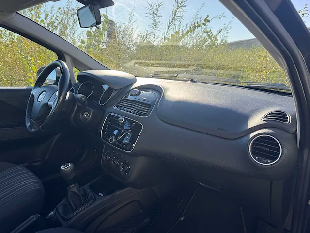 Fiat punto evo 1.3 m-jet mylife, 81-tfp-6 - afbeelding 12 van  15