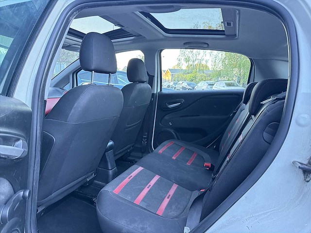 Fiat punto evo 1.3 m-jet racing | 29-sks-6 i - afbeelding 7 van  11