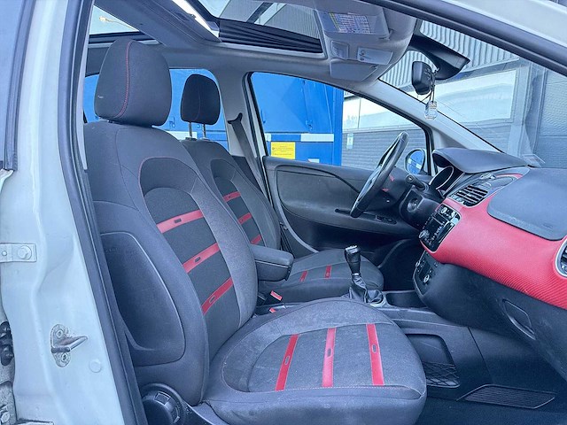 Fiat punto evo 1.3 m-jet racing | 29-sks-6 i - afbeelding 8 van  11