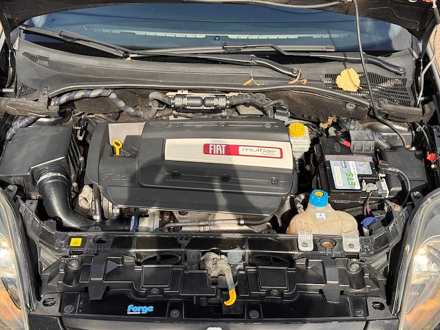 Fiat punto evo 1.4 16v multiair sport, nl-801-n - afbeelding 9 van  17