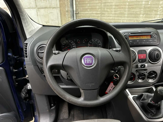 Fiat qubo 1.4 dynamic 73pk 2009 (origineel-nl), 98-jtx-5 - afbeelding 4 van  39