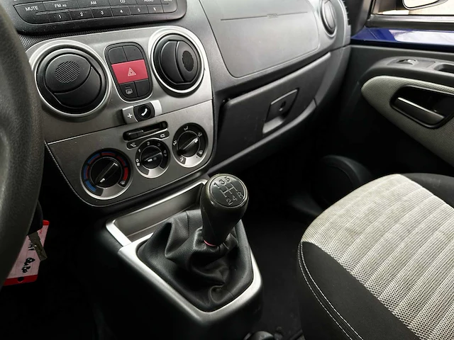 Fiat qubo 1.4 dynamic 73pk 2009 (origineel-nl), 98-jtx-5 - afbeelding 10 van  39