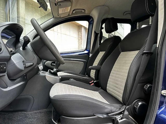 Fiat qubo 1.4 dynamic 73pk 2009 (origineel-nl), 98-jtx-5 - afbeelding 15 van  39