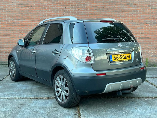 Fiat sedici 1.6-16v emotion, 56-sgk-4 - afbeelding 9 van  14