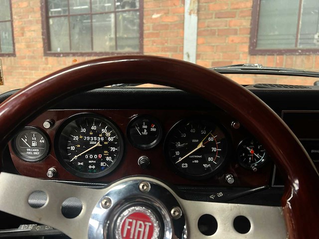 Fiat spider 2000 h5 105pk 1981, xk-55-gg - afbeelding 24 van  37