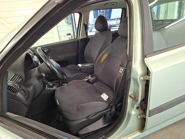 Fiat stilo 1.2-16v active, 52-nf-kb - afbeelding 13 van  15