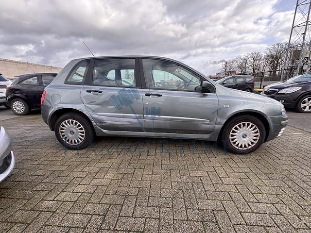 Fiat stilo 1.4i 16v actual,2004 - afbeelding 34 van  45