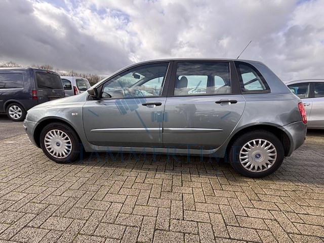 Fiat stilo 1.4i 16v actual,2004 - afbeelding 44 van  45