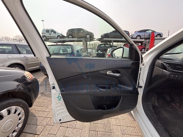 Fiat tipo hatchback t firefly life, 2022 - afbeelding 35 van  35