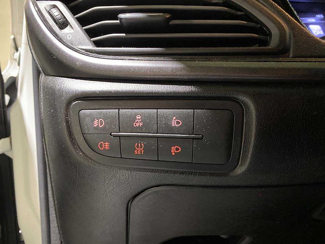 Fiat tipo stationwagon 1.4 t 16v s-design 120pk 2018 (origineel-nl), tg-666-l - afbeelding 17 van  36