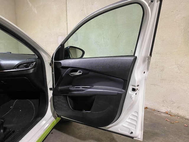 Fiat tipo stationwagon 1.4 t 16v s-design 120pk 2018 (origineel-nl), tg-666-l - afbeelding 26 van  37