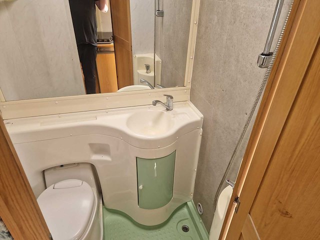 Fiat vee eura mobil 230 camper - afbeelding 4 van  16