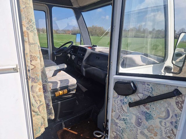 Fiat vee eura mobil 230 camper - afbeelding 2 van  25