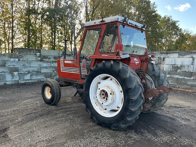 Fiatagri 110-90s/15 tweewielaangedreven landbouwtractor - afbeelding 23 van  31