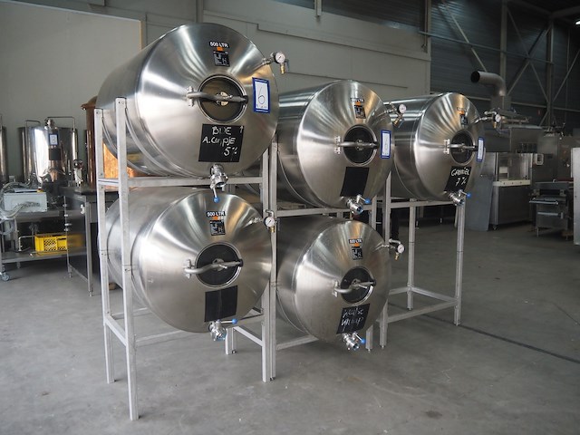 Fib - afbeelding 10 van  17