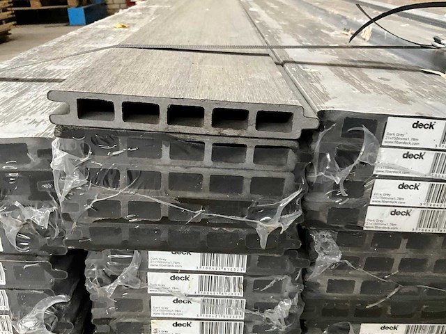 Fiberdeck kunststof schuttingplank 16x176 cm (120x) - afbeelding 7 van  8
