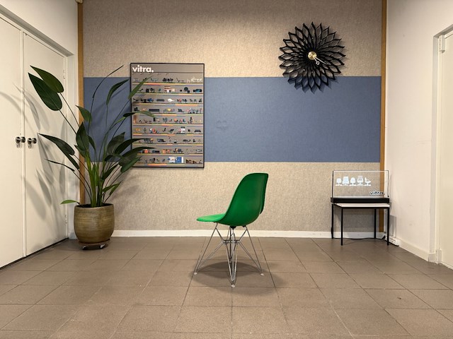 Fiberglass chrome eiffel-base vitra, dsr, groen - afbeelding 8 van  13