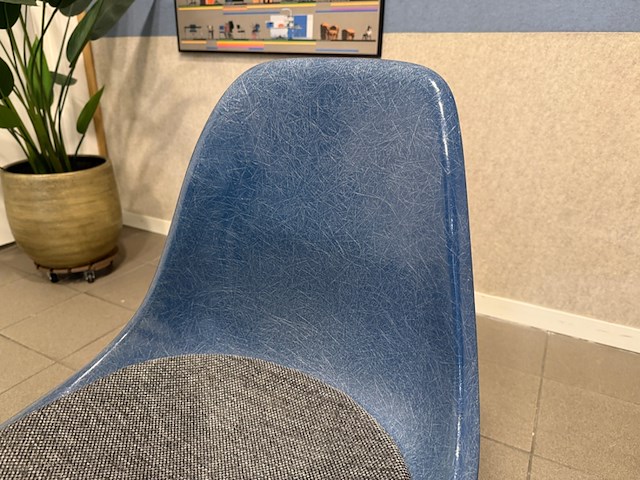Fiberglass h-base chrome herman miller, dsx, medium blue - afbeelding 7 van  9