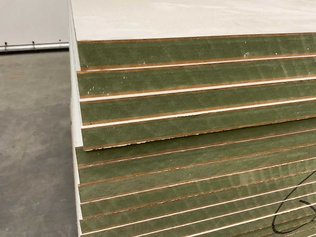Fibrapan mdf plaat 3055x1220x18mm (34x) - afbeelding 5 van  10