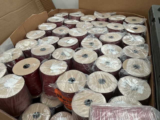 Fibrous cord (110x) - afbeelding 2 van  4
