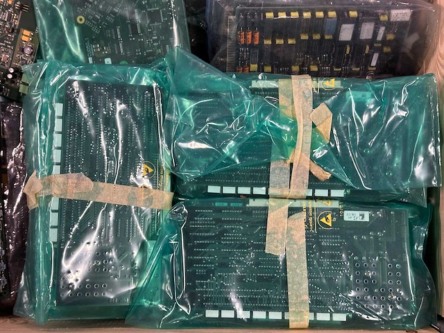 Fidia - partij industriële printplaten & modules - afbeelding 6 van  10