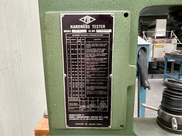 Fie saroj engineering udyog pvtq ra manuele hardheidstester - afbeelding 5 van  5