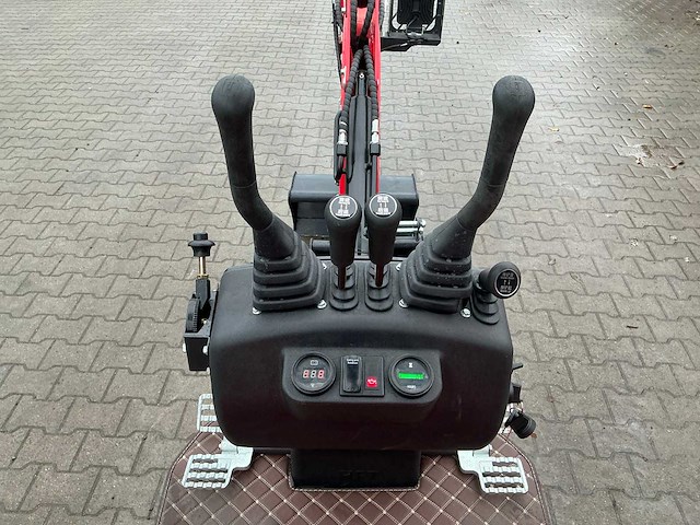 Field construction hft-12 minigraafmachine - afbeelding 6 van  29