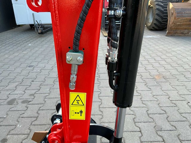 Field construction hft-15 banden graafmachine / mobiele kraan - afbeelding 10 van  17