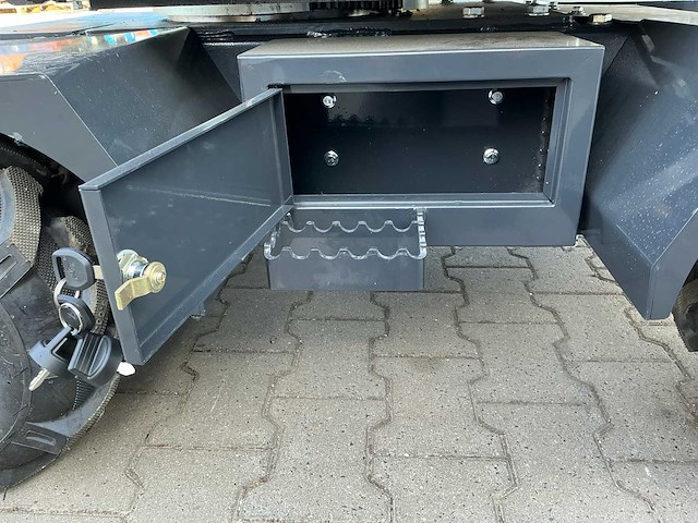 Field construction hft-15 banden graafmachine / mobiele kraan - afbeelding 17 van  17