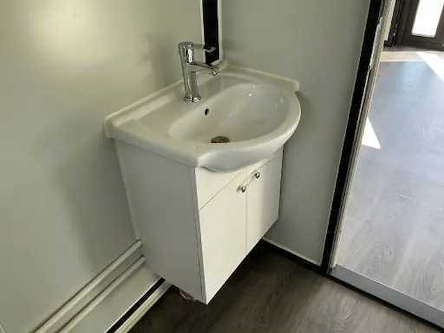 Field facilities mobiele woonunit / tiny home / chalet met badkamer - afbeelding 16 van  41