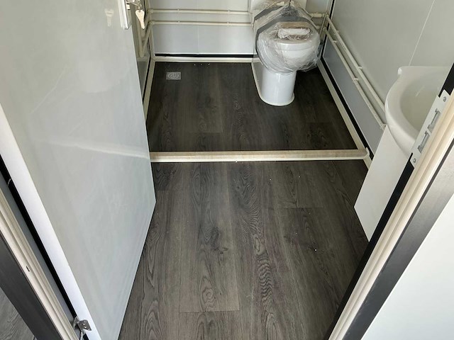 Field facilities mobiele woonunit / tiny home / chalet met badkamer - afbeelding 28 van  41