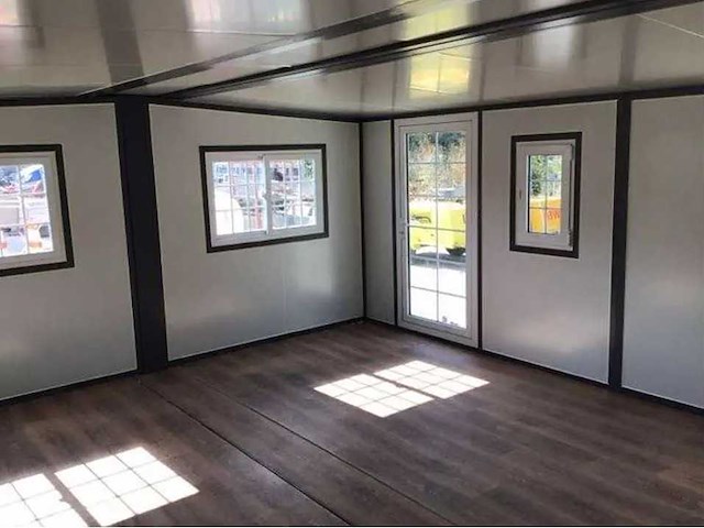 Field facilities résidence mobiele woonunit / atelier - afbeelding 10 van  13